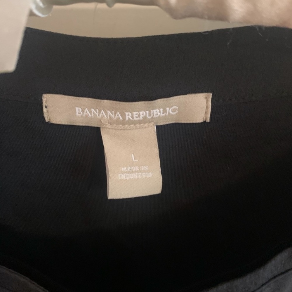 Banana Republic Lace Top - Picture 4 of 4